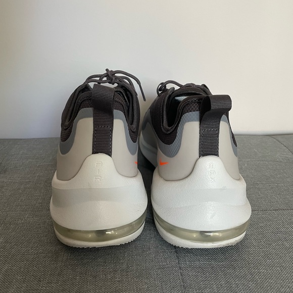 Nike Men’s Gray Orange Air Max Axis Sneaker Size 12 - Picture 5 of 10